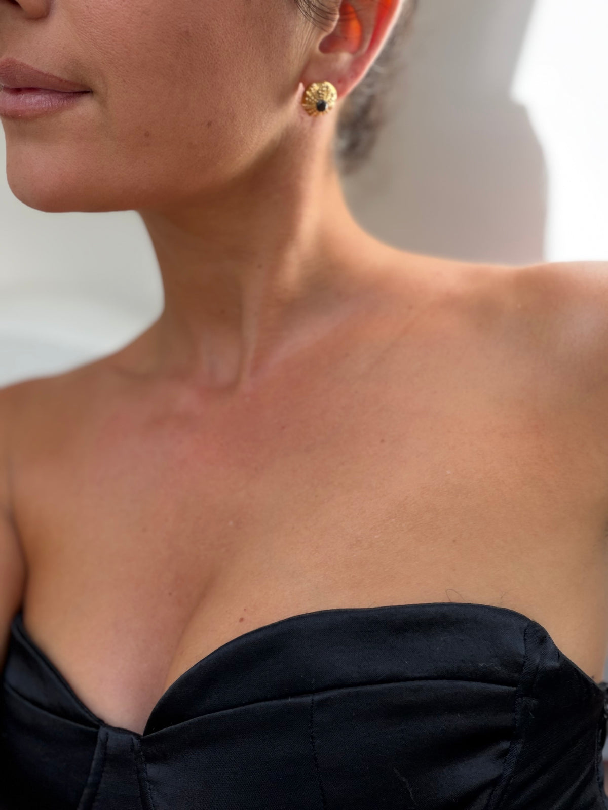 Boucles d’oreilles Plated Gold & Black Zircon - Malo - pièce de caractère ©️