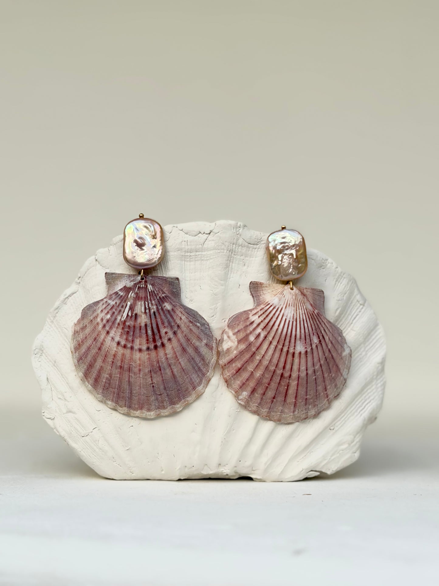 Boucles d’oreilles Pétoncles rosés ✨