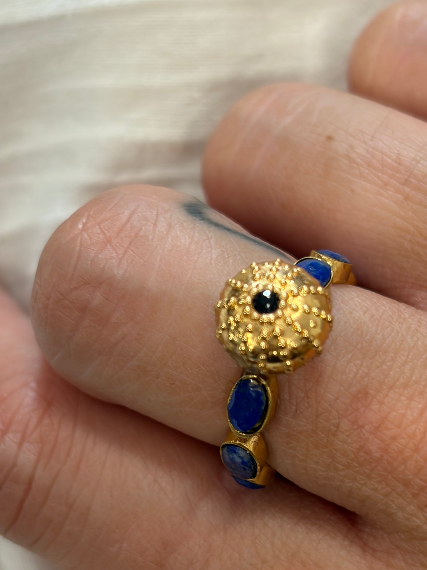 Bague Lapis Lazuli et Oursin gold ✨