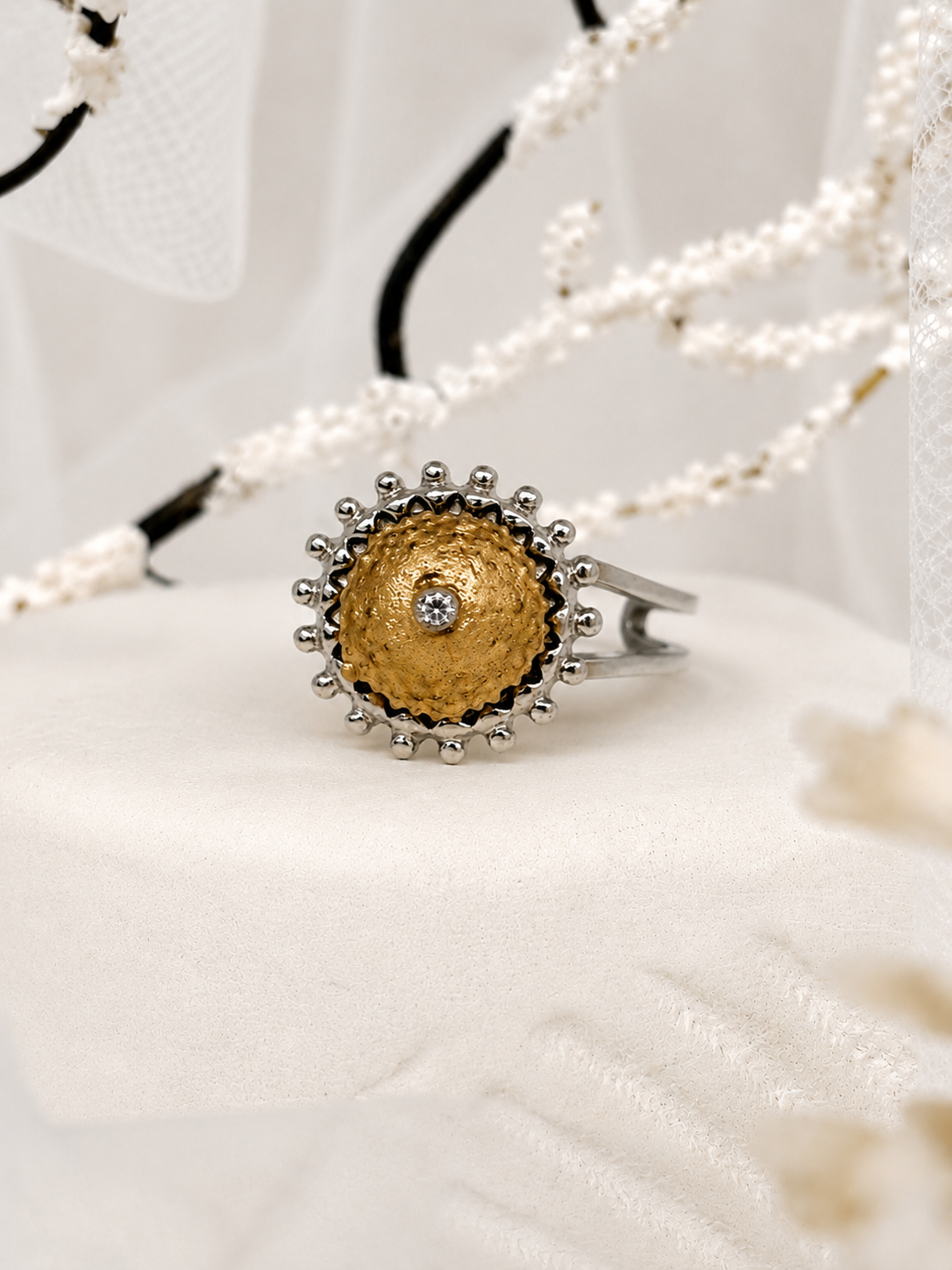 *** Offre fête des mères *** Bague Gold Urchin ✨