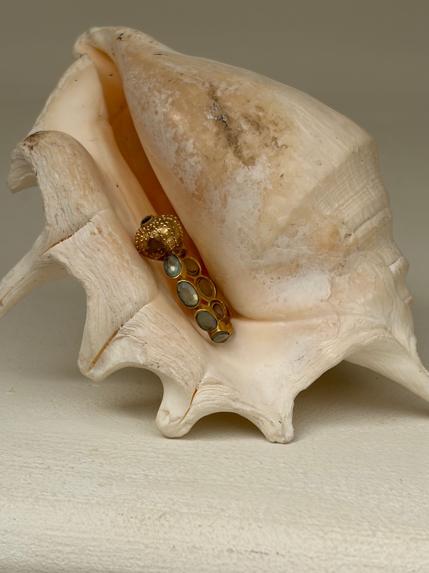Bague Calcédoine bleue et Oursin gold ✨ taille 53