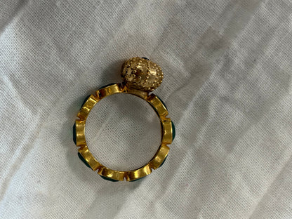 Bague Onyx vert et Oursin gold ✨