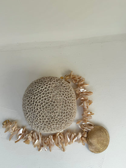 Collier Gold wave