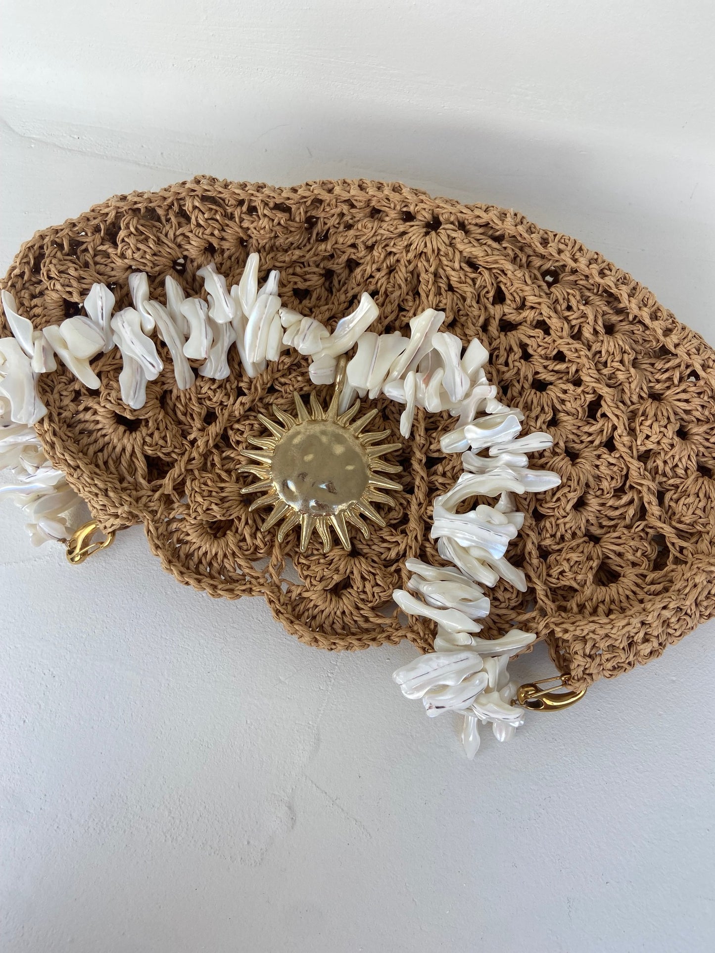 Sac et collier " Sun-Shelly"