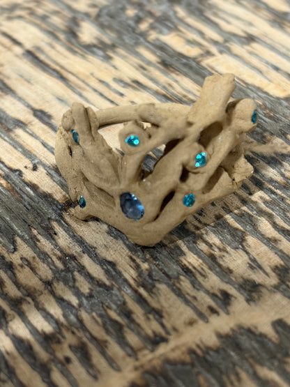 Bague Coralia 🪸 - En bronze et oxyde de zirconium - pièce exclusive Kaküka Jewelry ©️