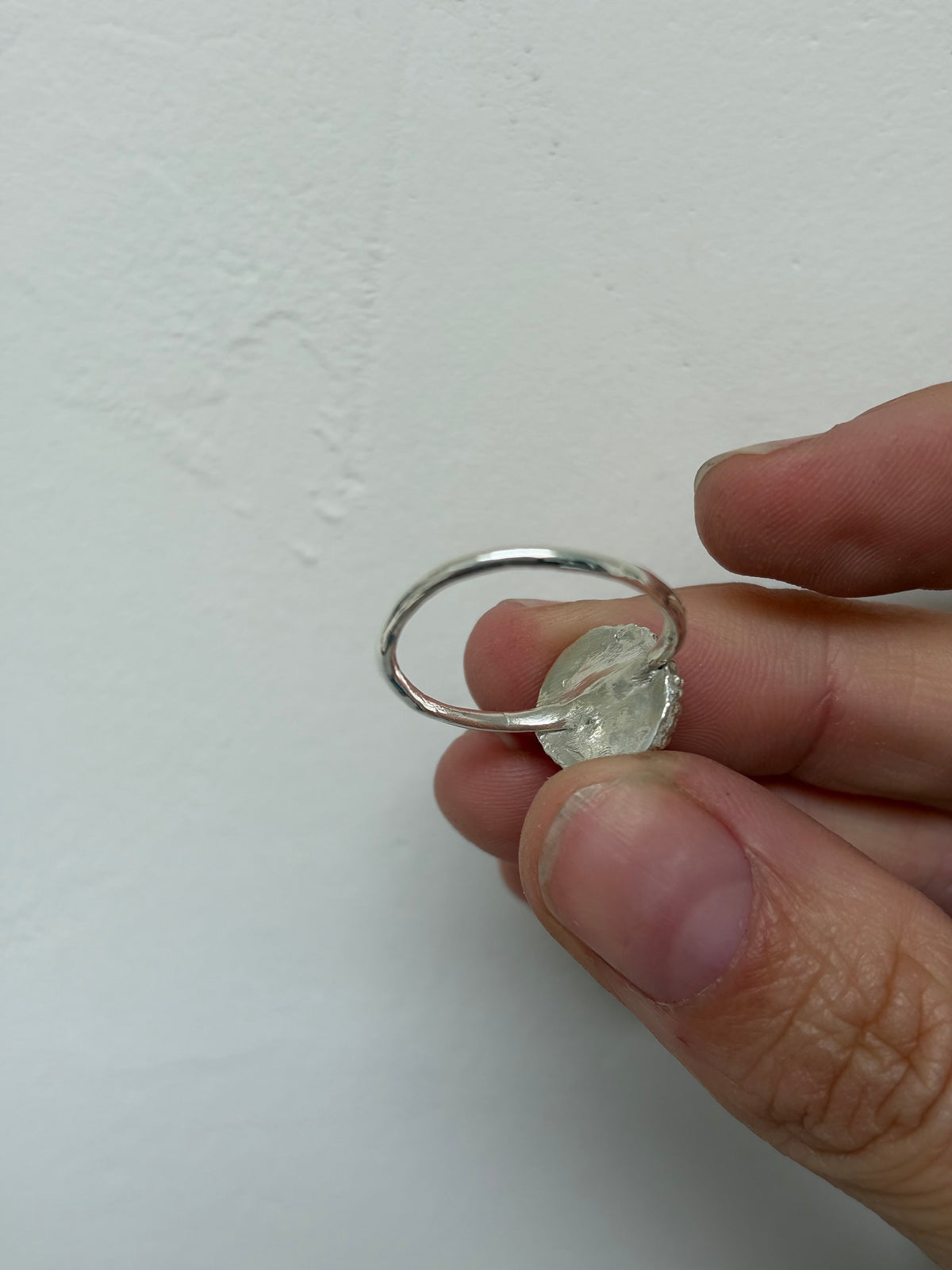 Bague URSINA - Pièce en argent et Oursin- pièce exclusive Kaküka Jewelry ©️